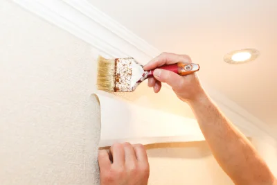 Pose de papier peint à la Boissière — revêtements muraux et toiles de verre